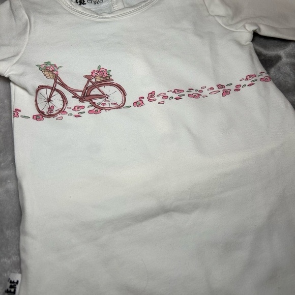 MANIERE Baby Flower Bike Footie- White/ Size 3M - Picture 4 of 6